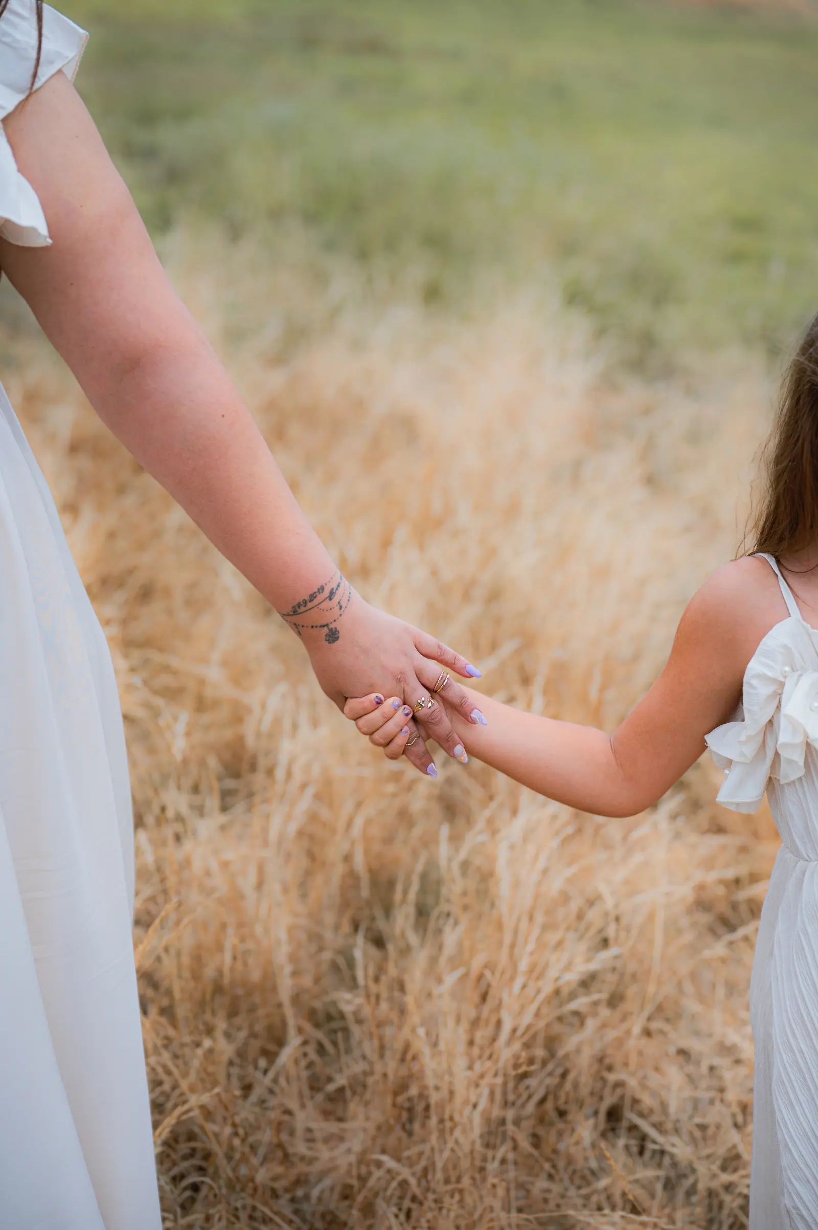 Marcy & Ema, frame 1