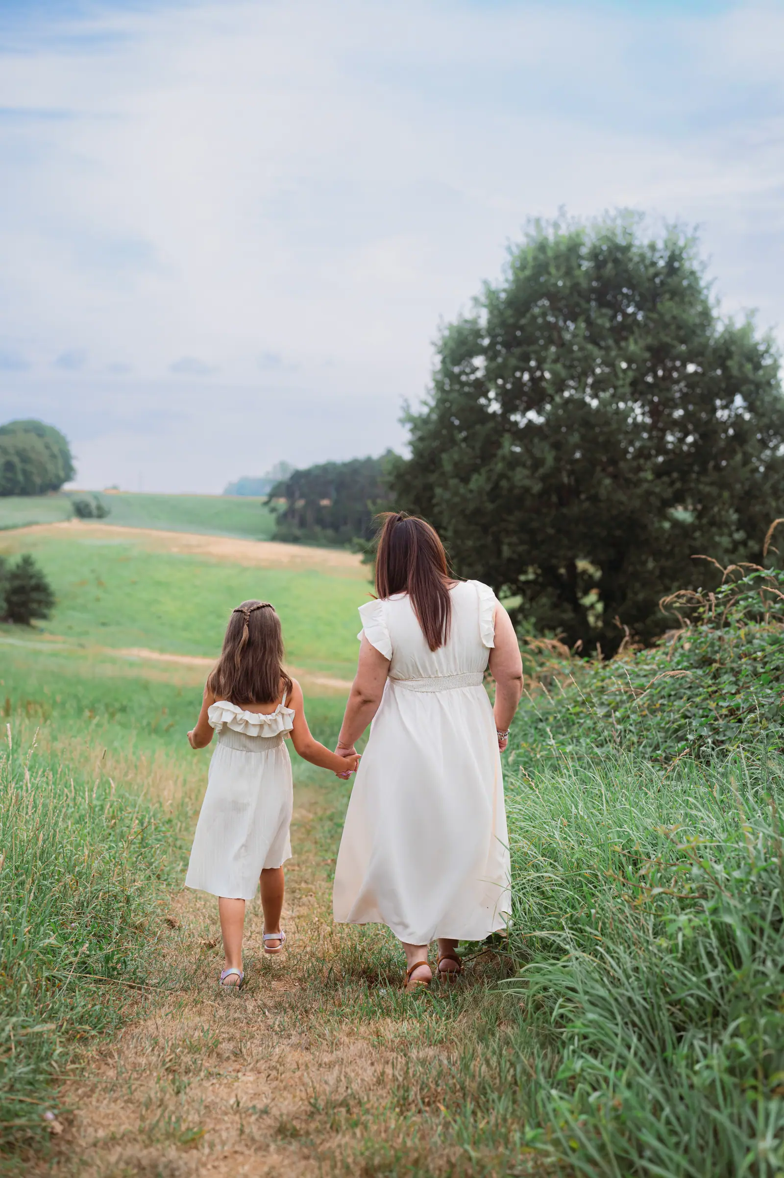 Marcy & Ema, frame 2